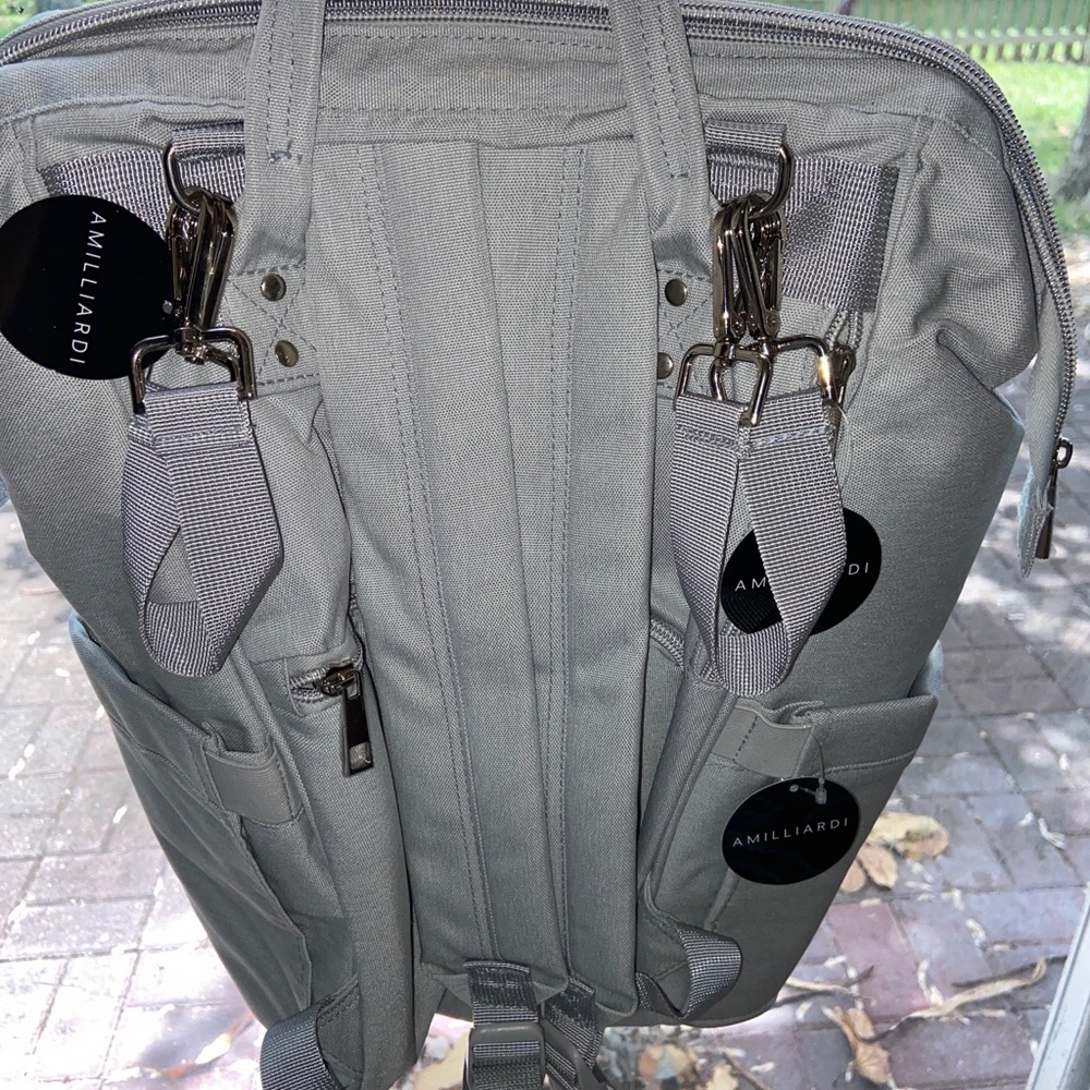 Amilliard diaper bag backpack - Picture 7 of 8